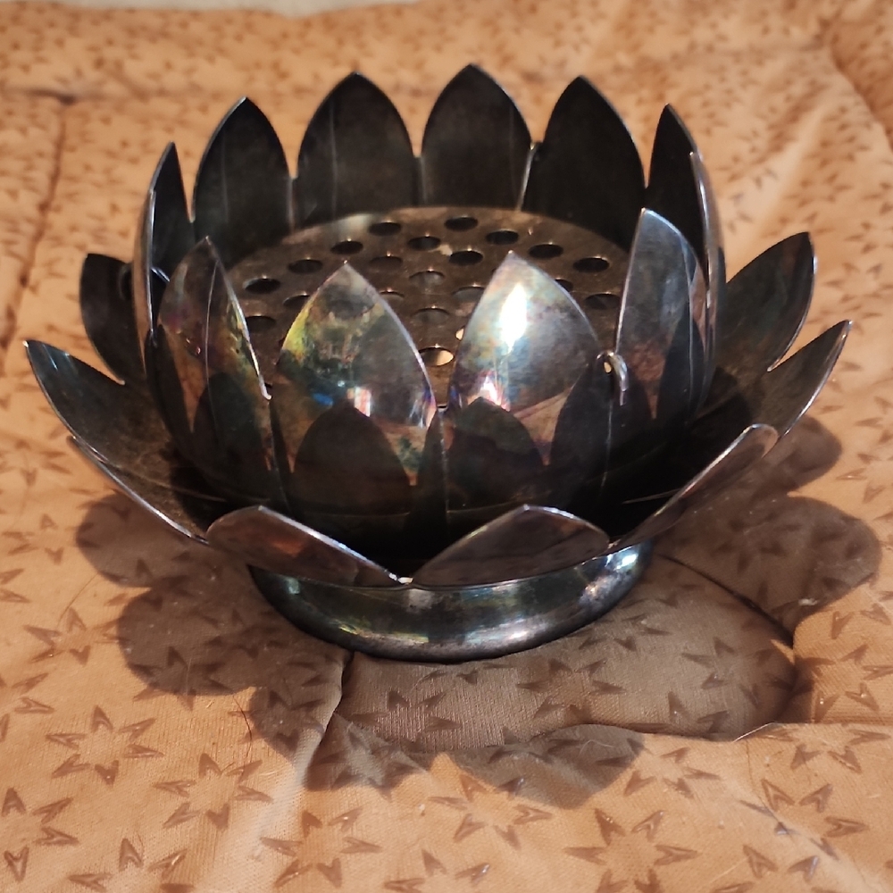 Silver Lotus 3 Piece Flower Frog